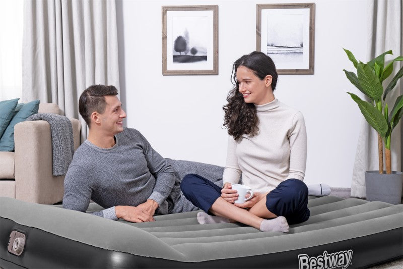 Nafukovací matrace Air Mattress Queen 2.03m x 1.52m x 30cm se zabudovanou pumpou