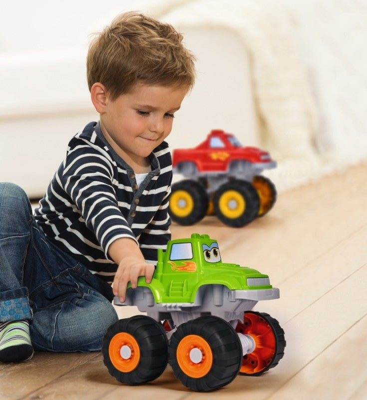 Monster truck na písek červené