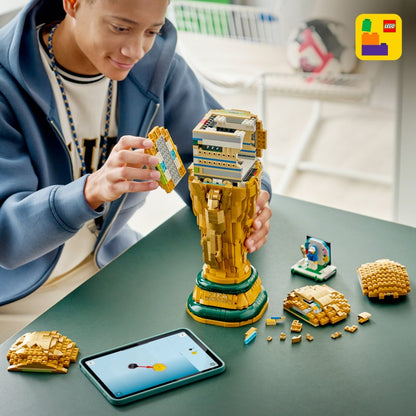 LEGO® Editions 43020 Oficiální trofej Mistrovství světa ve fotbale