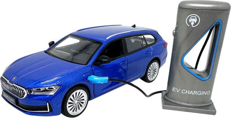 Škoda Superb IV Combi modré + nabíjecí stanice 1:35