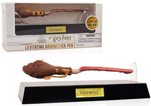 Pero levitující Harry Potter  koště Kulový blesk
