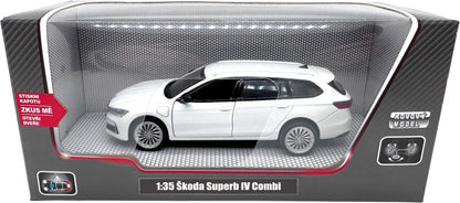 Škoda Superb IV Combi bílé 1:35