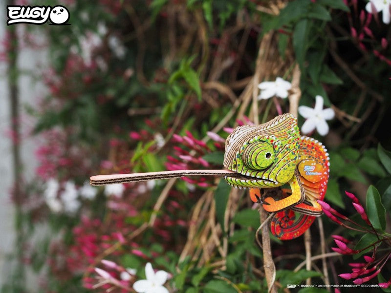 EUGY Chameleon 3D kartonová skládačka