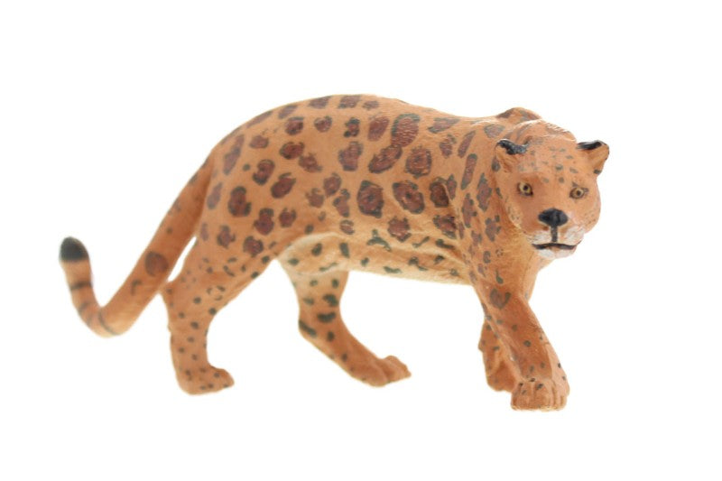 Zvířátko Safari Kočkovitá šelma na lovu