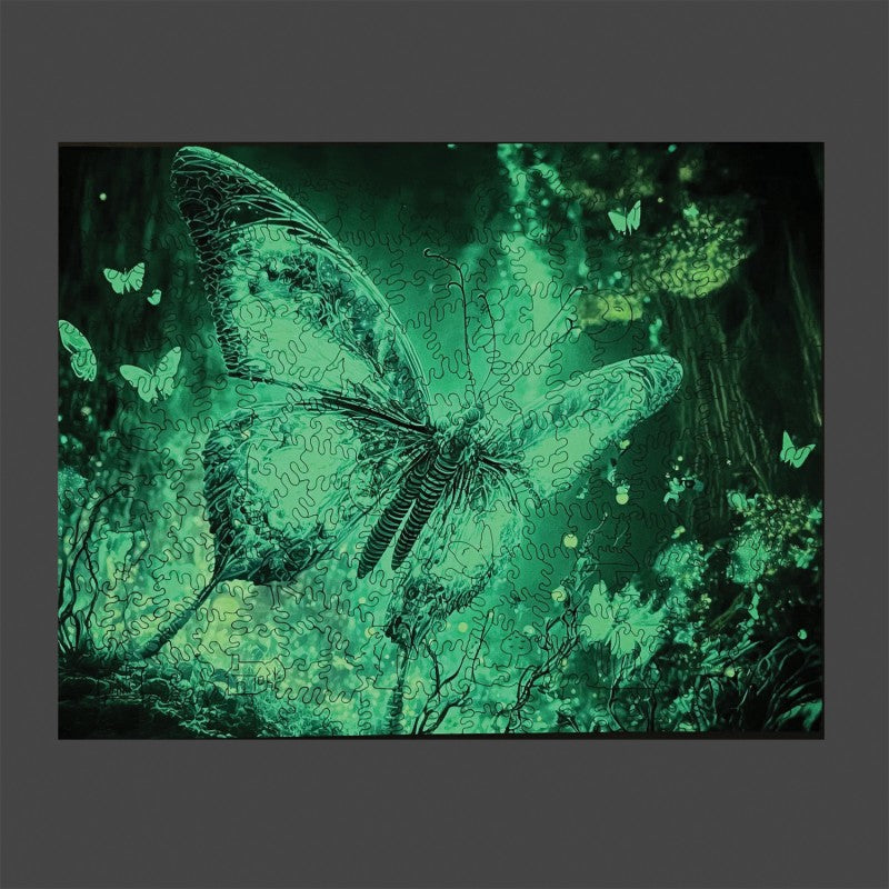 Wooden puzzle Fluorescent Butterfly A3 GID - svítící ve tmě
