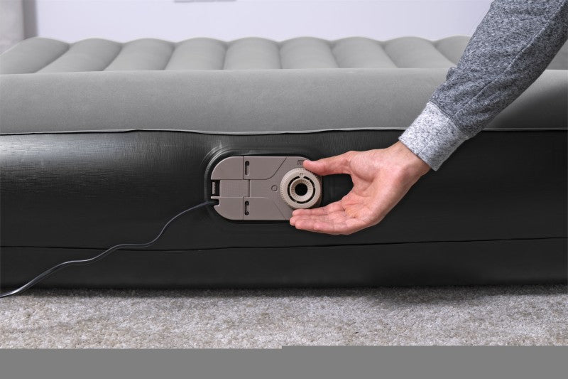 Nafukovací matrace Air Mattress Queen 2.03m x 1.52m x 30cm se zabudovanou pumpou