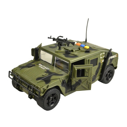Vojenské auto se světlem a českým hlasem, 23 cm
