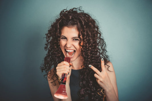 Lexibook bezdrátový karaoke mikrofon The Voice s vestavěným reproduktorem a světelnými efekty