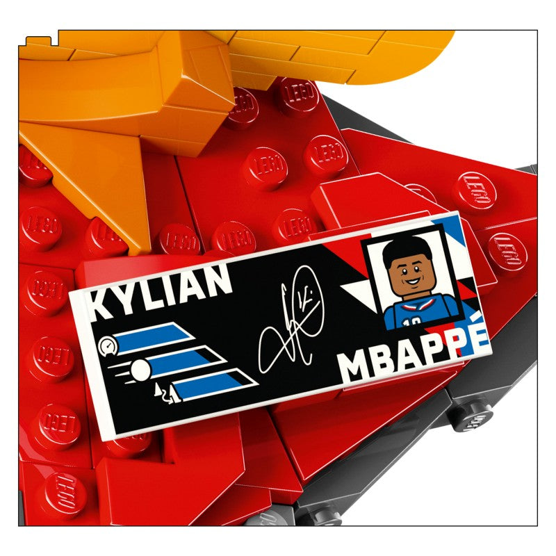 LEGO® Editions 43013 Kylian Mbappé - Hvězdné momenty fotbalu
