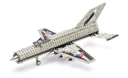 Merkur - Stíhač Mig 21