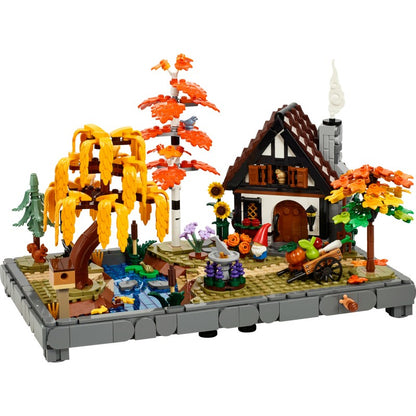 LEGO® Icons 11372 Chata a podzimní zahrada