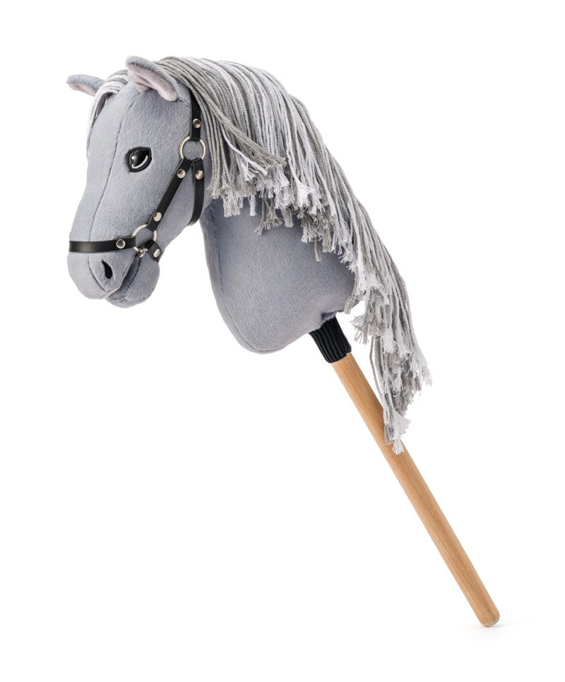 Hobby horse Apollo, šedý kůň na tyči, provázková hříva