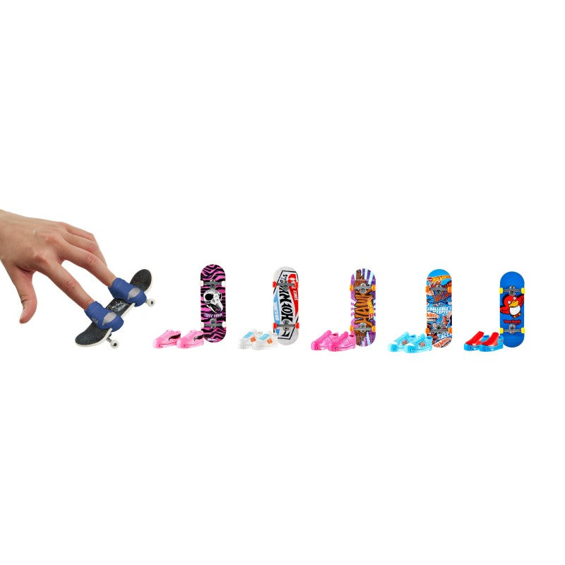 Hot Wheels fingerboard a boty Gimme Space