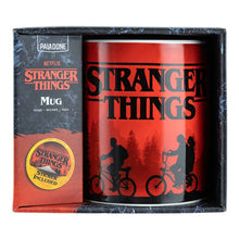 Stranger Things XL hrnek se samolepkou