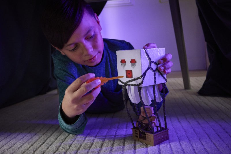 Minecraft velká figurka s ohnivou koulí