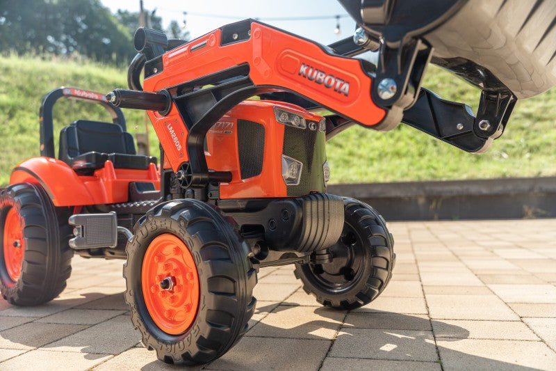Traktor šlapací Kubota M7171 s valníkem a přední lžící oranž