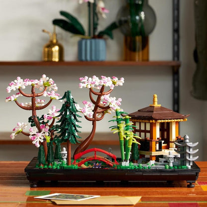 LEGO® Icons 10315 Tichá zahrada
