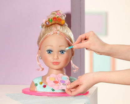Starší sestřička BABY born Česací hlava