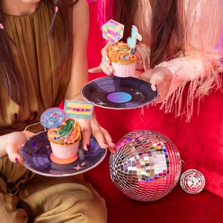 Papírové talíře Disco 18 cm 6 ks