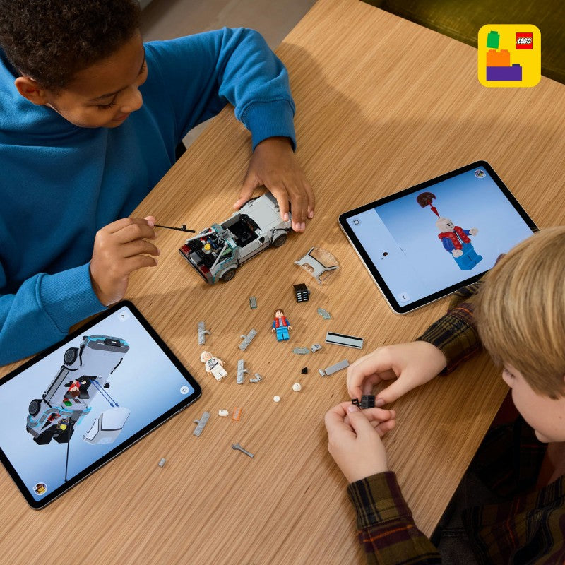 LEGO® Speed Champions 77256 Stroj času z filmu Návrat do budoucnosti
