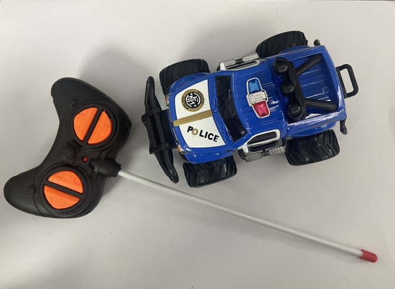 RC policejní auto 1:43 modré