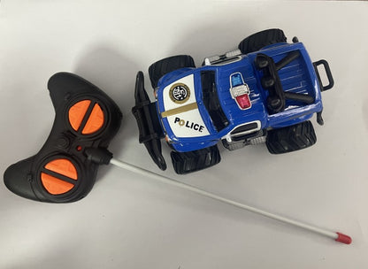 RC policejní auto 1:43 modré