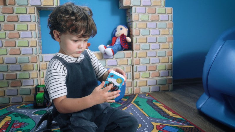 Naučný mobilní telefon s krytem Moudrá sova