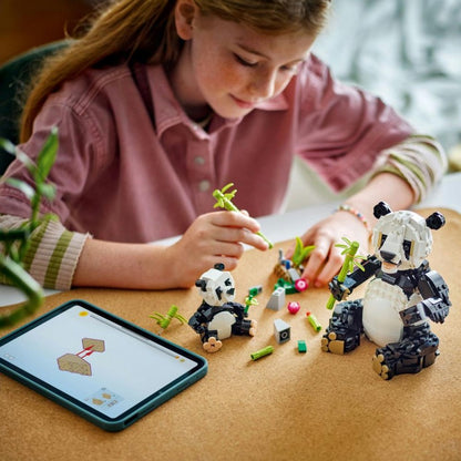LEGO® Creator 3 v 1 31165 Divoká zvířata: Pandí rodinka