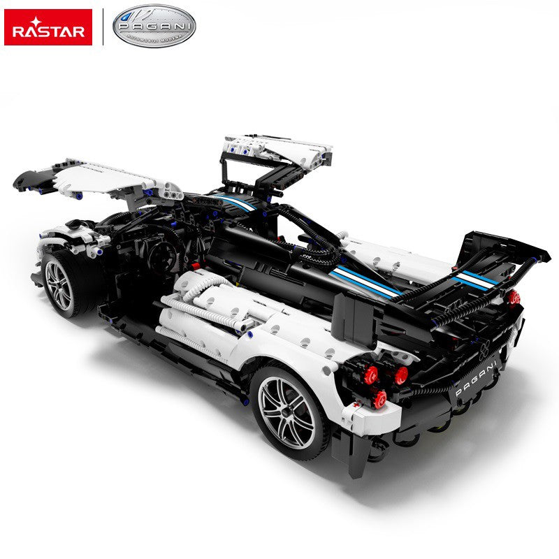 Rastar 1:8 Pagani Huayra BC Bílá Stavebnice