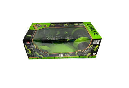 Trikové RC auto zelené