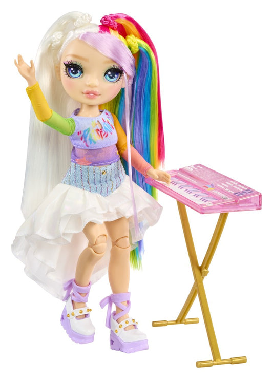 Rainbow High Junior Fashion panenka v rockové kapele - Amaya