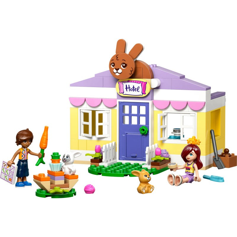 LEGO® 42679 Friends Hotel pro králíčky v městečku Heartlake