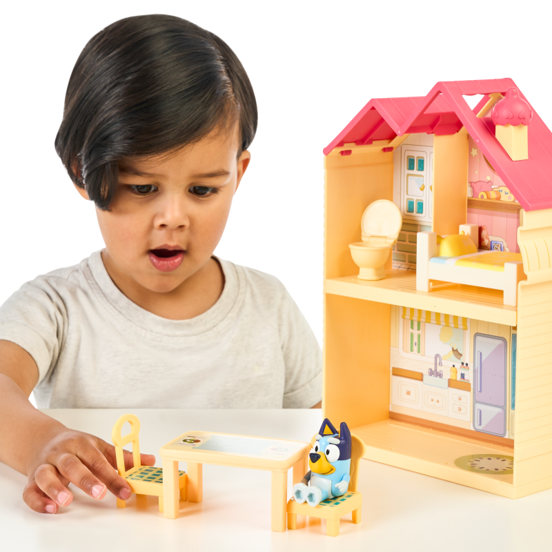 Mini domeček Bluey s příslušenstvím + figurka
