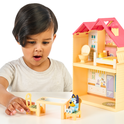 Mini domeček Bluey s příslušenstvím + figurka