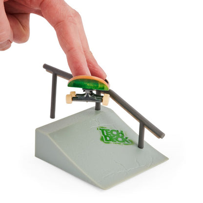 Tech Deck fingerboard dvojbalení s překážkou Disorder