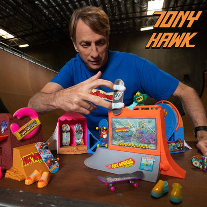 Hot Wheels fingerboard a boty Skeletos