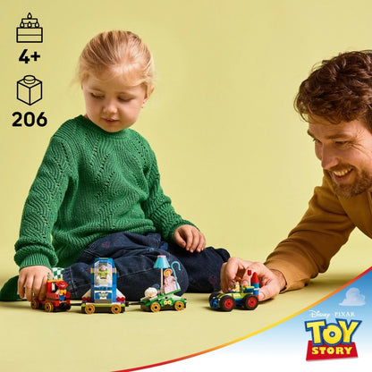LEGO® │ Disney a Pixar 43264 Slavnostní vláček a Autíčko z Příběhu hraček