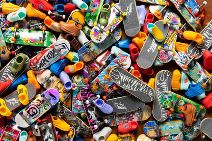 Hot Wheels fingerboard a boty Gimme Space