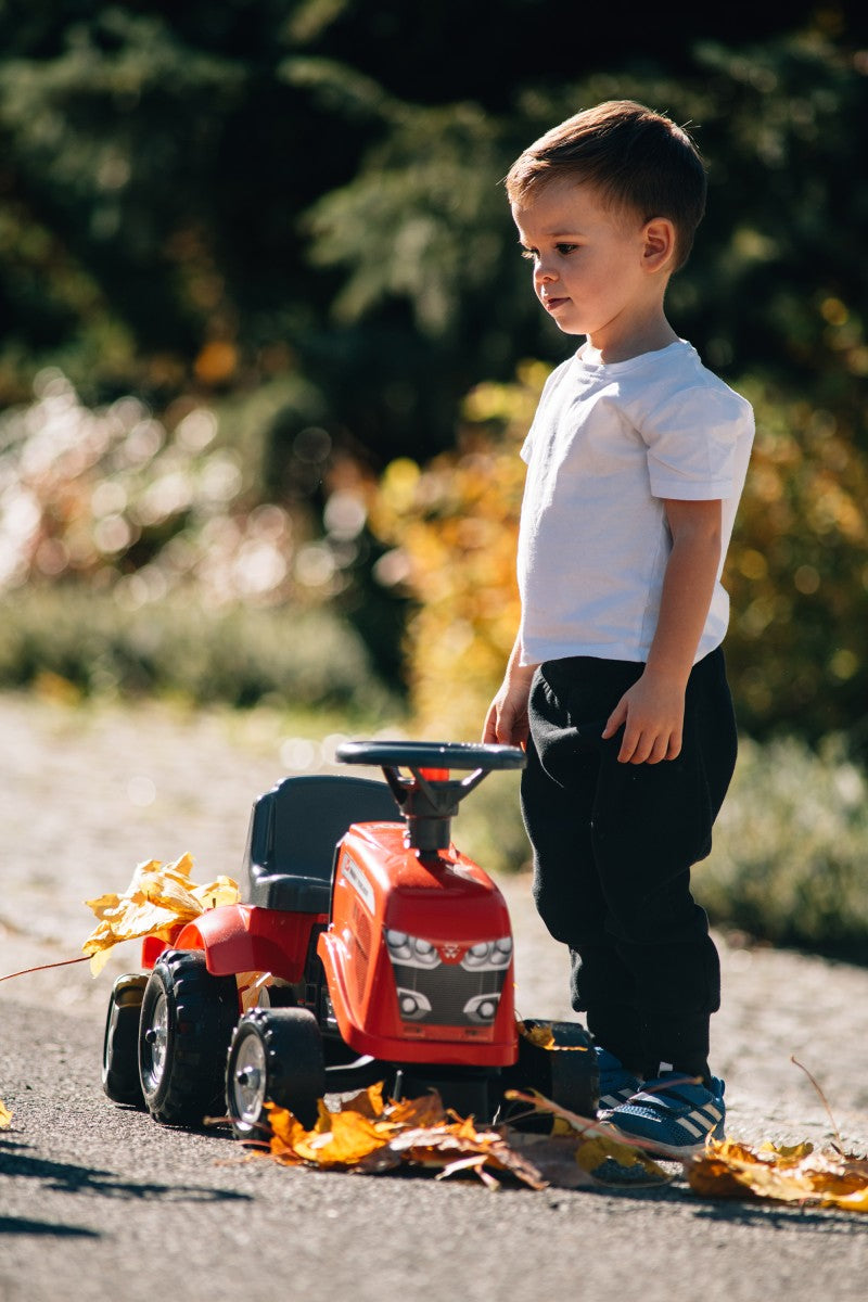 Odstrkovadlo traktor Massey Ferguson červené s volantem a va