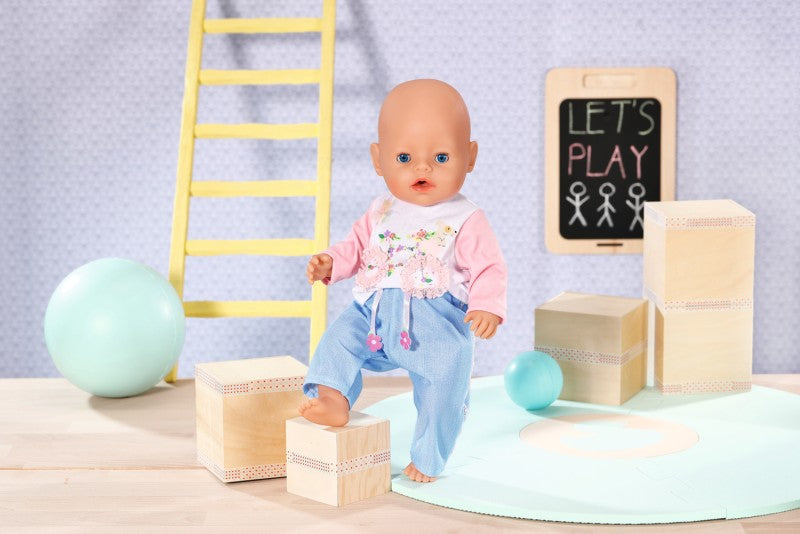 Dolly Moda Oblečení s kolem, 43 cm